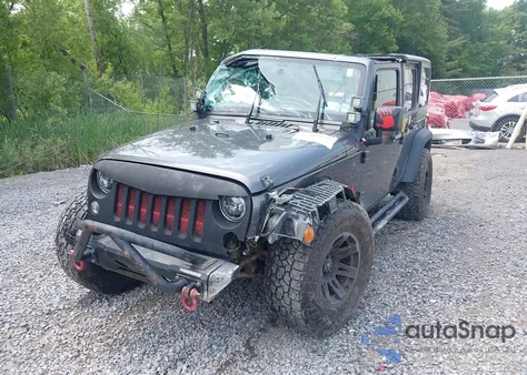 2016 Jeep Wrangler Unlimited Sport from USA, damaged, VIN 1C4BJWDG7GL275650